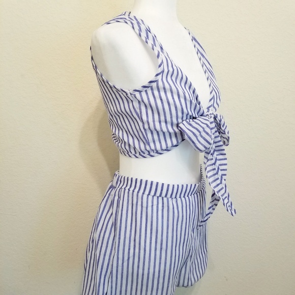 LAST 1 Striped 2 Pc Summer Top Front Tie & Shorts - Picture 3 of 8